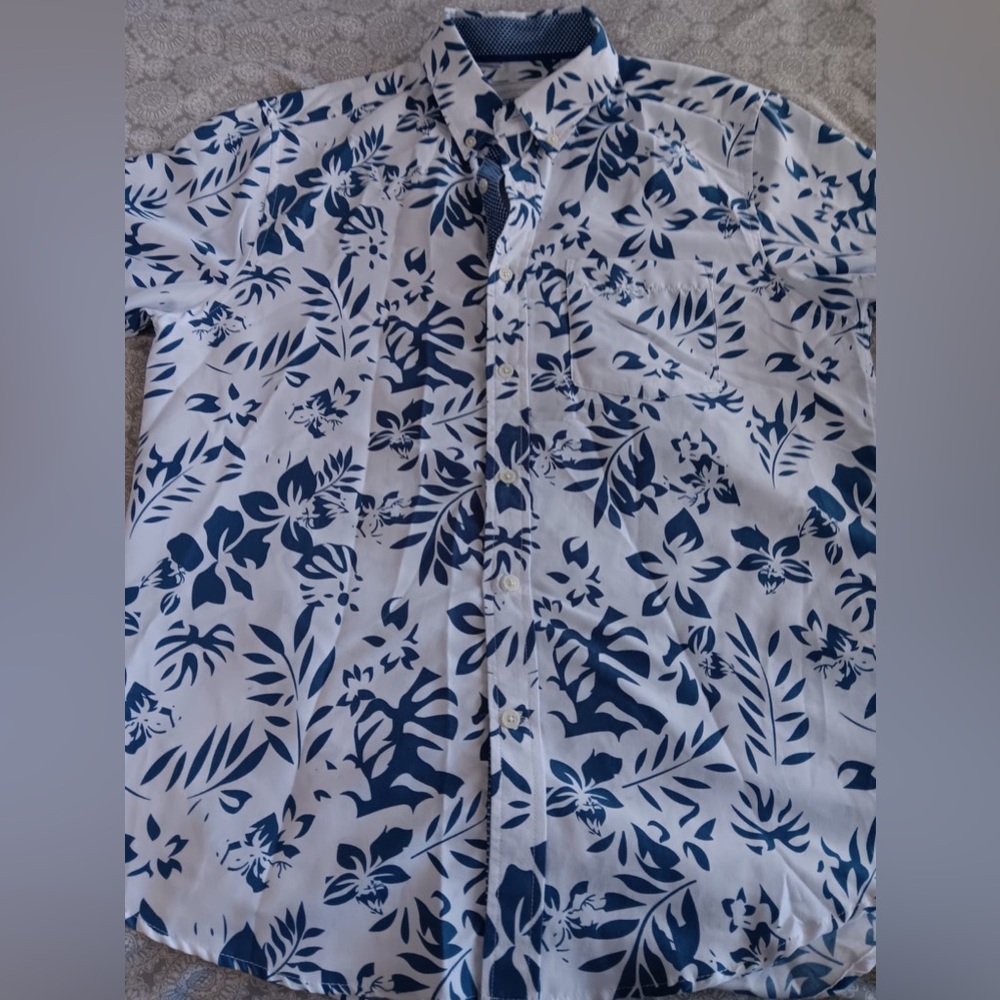 Men button casual shirt